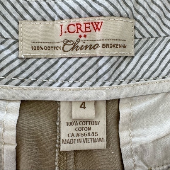 J. Crew Chino Broken-in shorts in 💯  cotton, medium rise - Picture 8 of 9